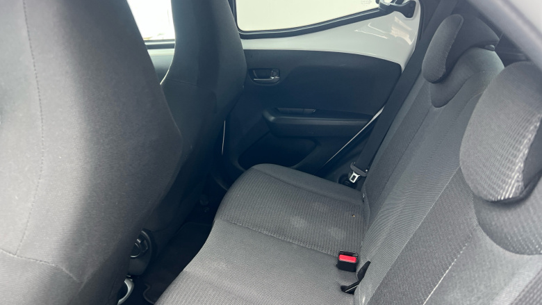 Toyota Aygo 1.0 VVT-i X-Trend TSS 5dr x-shift Petrol Hatchback